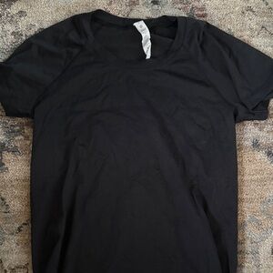 Women’s Lululemon Swiftly Tee